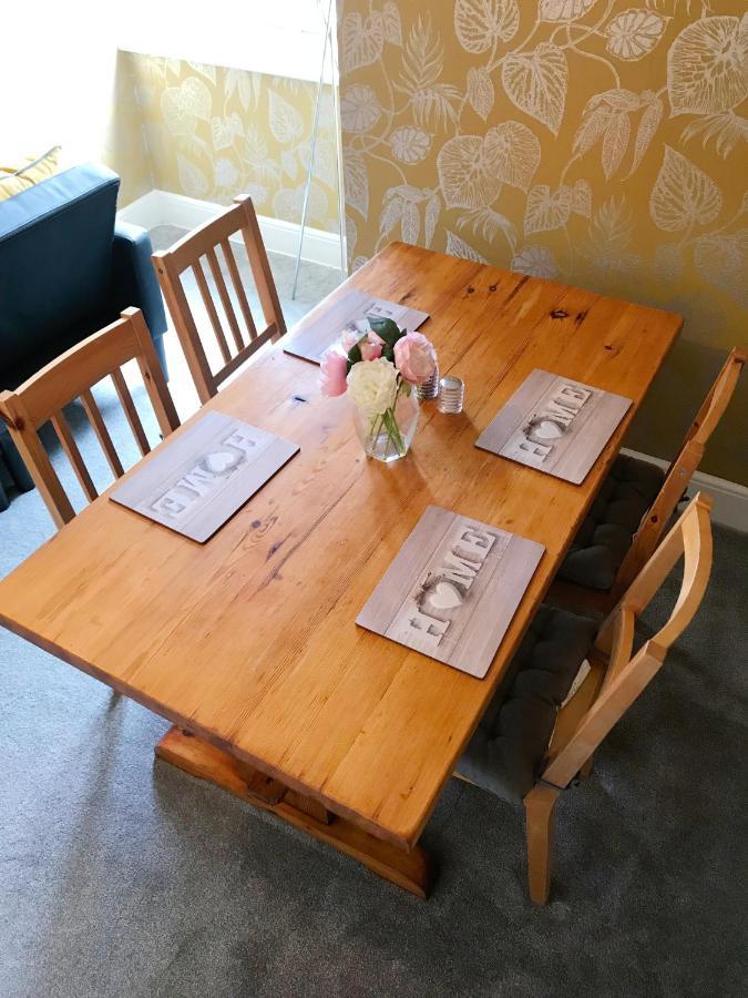 The Beach Hut - 1 Bedroom Apartment Near The Beach Bournemouth Eksteriør billede